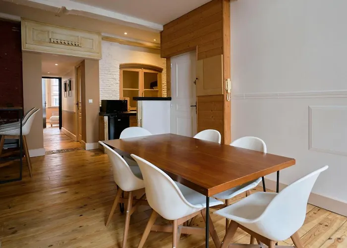 Old Lille Charming Duplex Apartment